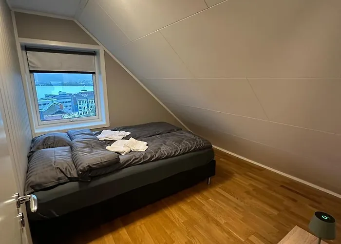 Four Walking Distance To The Center